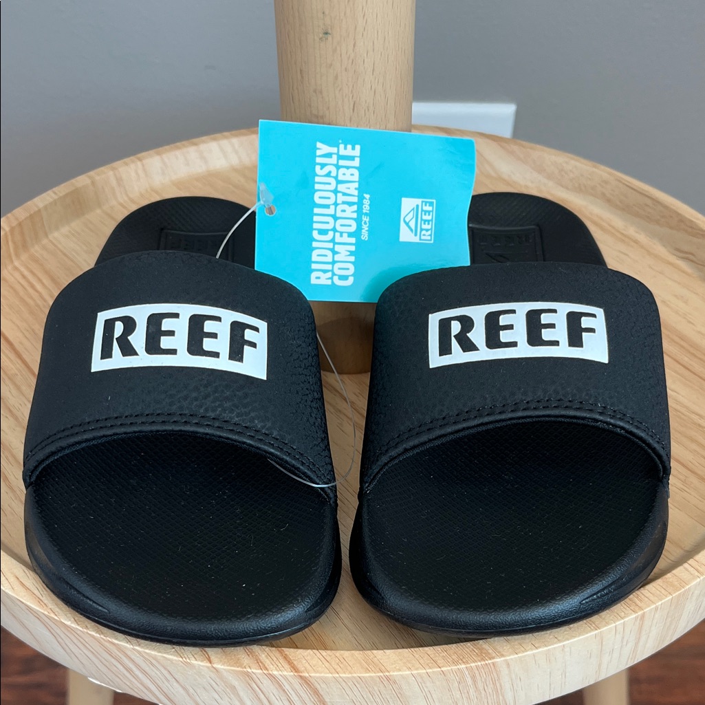 Nwt Reef Black Comfort Slide Sandals Size 2/3
